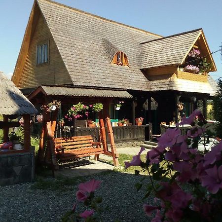 Complex Traditional Casuta Bunicilor-Breb Exteriér fotografie