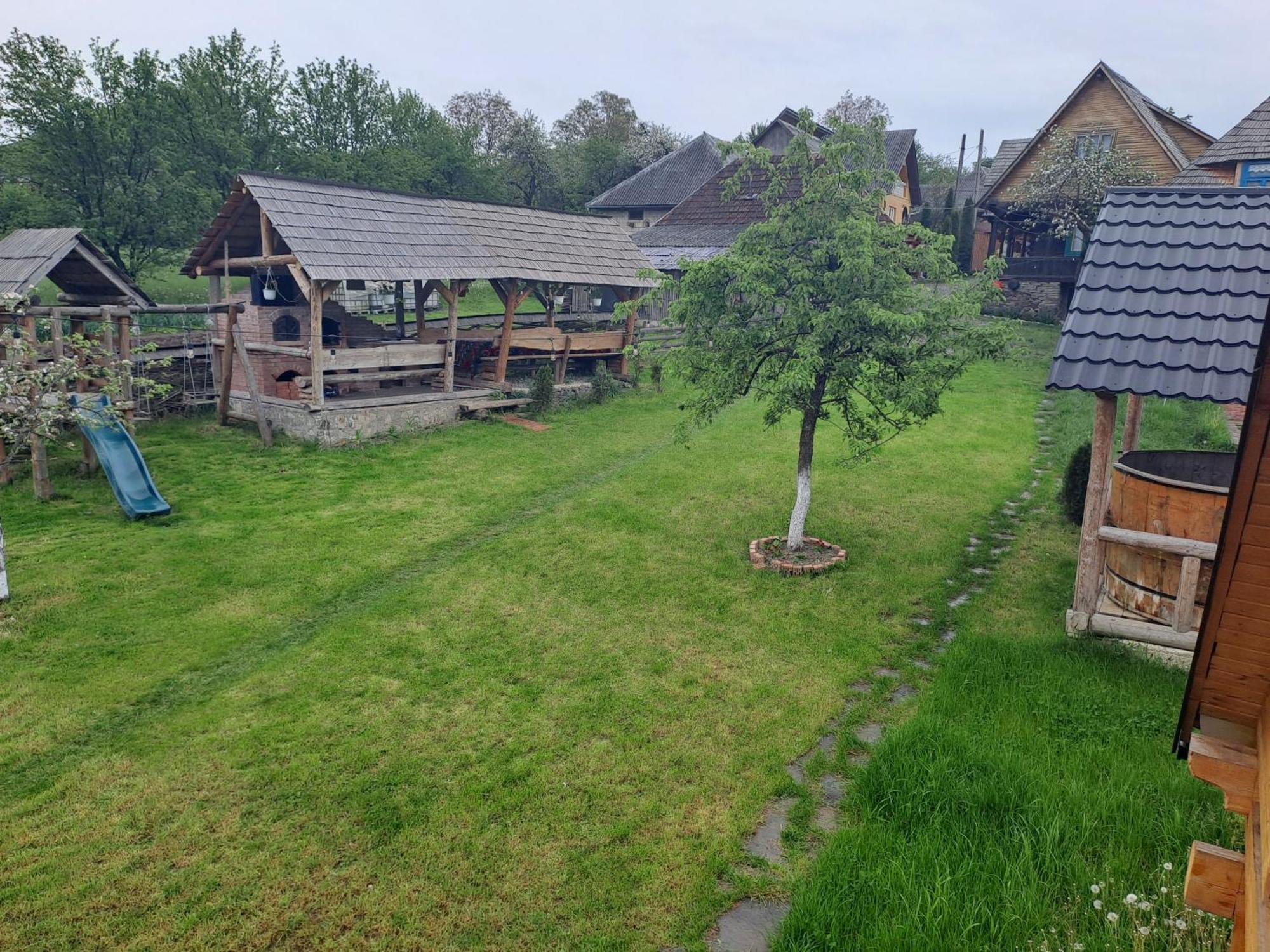 Complex Traditional Casuta Bunicilor-Breb Pokoj fotografie
