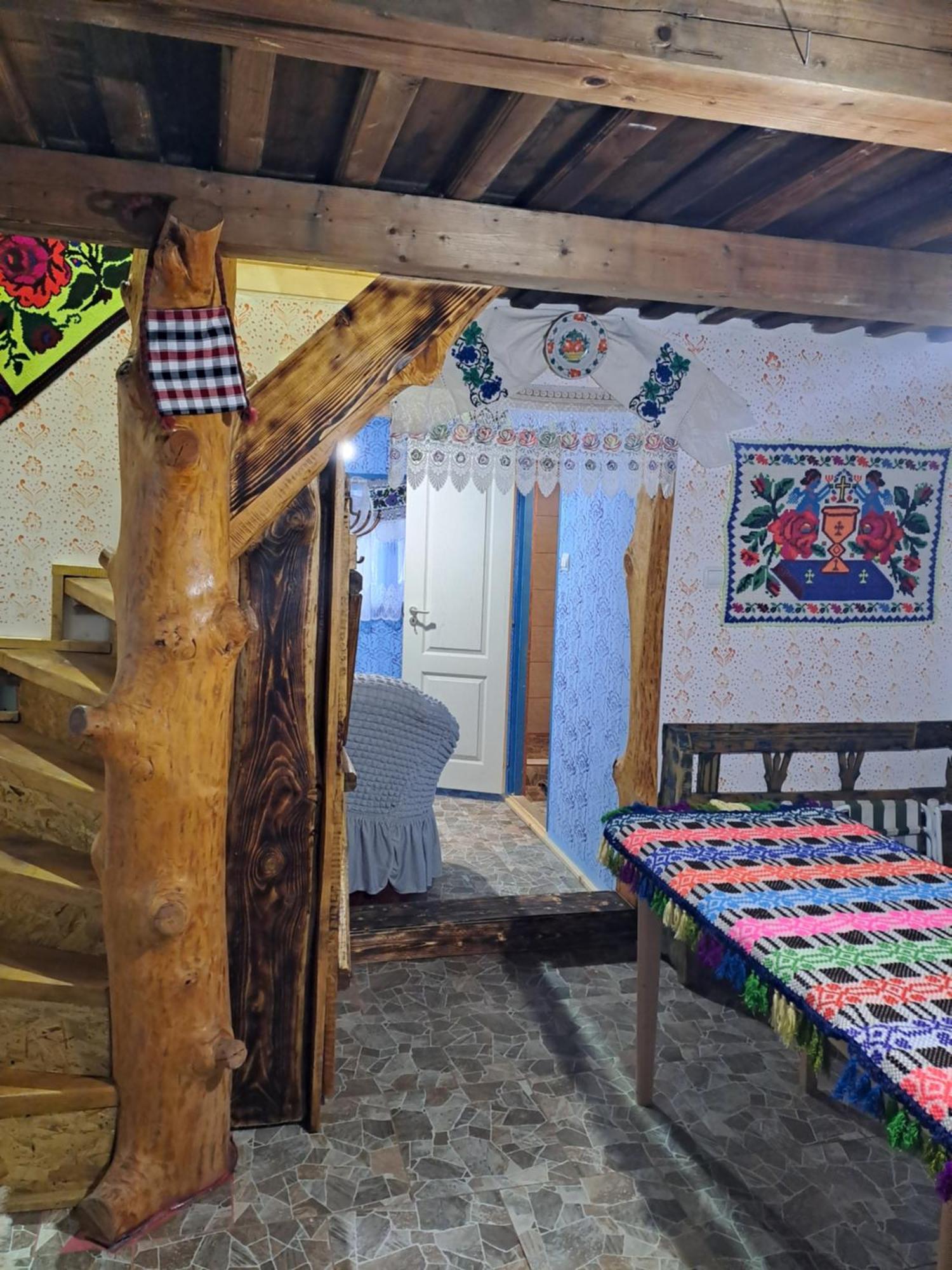 Complex Traditional Casuta Bunicilor-Breb Exteriér fotografie